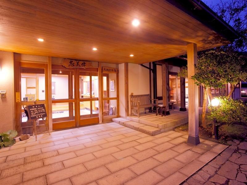 Shimizu Ryokan ยูฟุอิน ภายนอก รูปภาพ