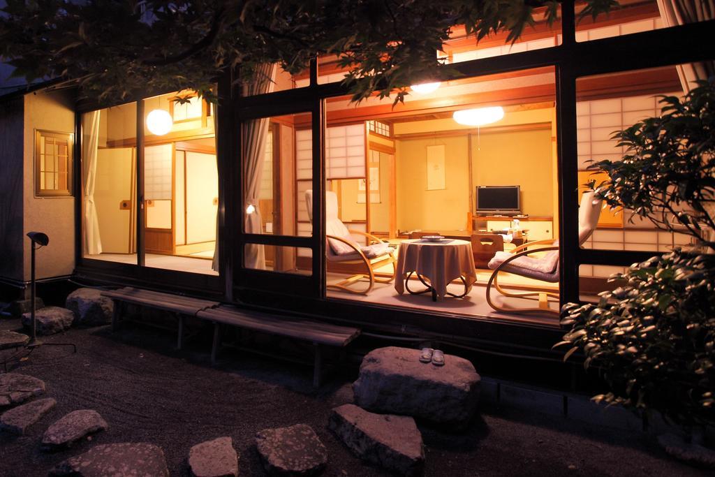 Shimizu Ryokan ยูฟุอิน ภายนอก รูปภาพ