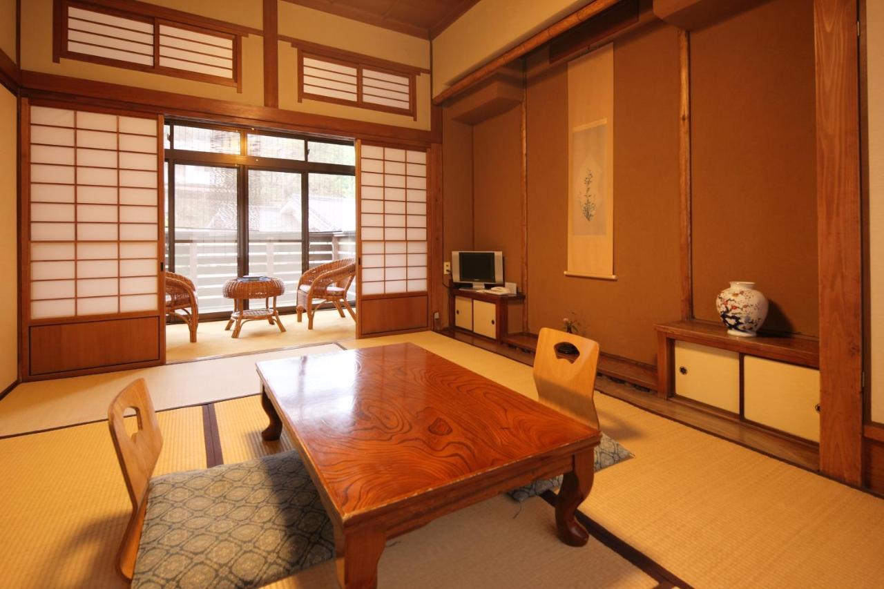 Shimizu Ryokan ยูฟุอิน ภายนอก รูปภาพ